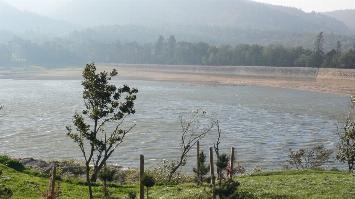 le lac de saint Ferreol 